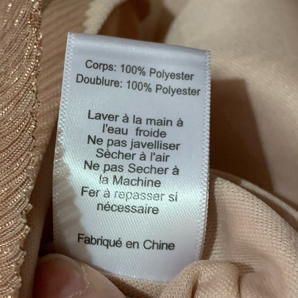 All in Favor Mauve Metallic Shimmering V-Neck Long Sleeve Dress. Size Small - Picture 5 of 14